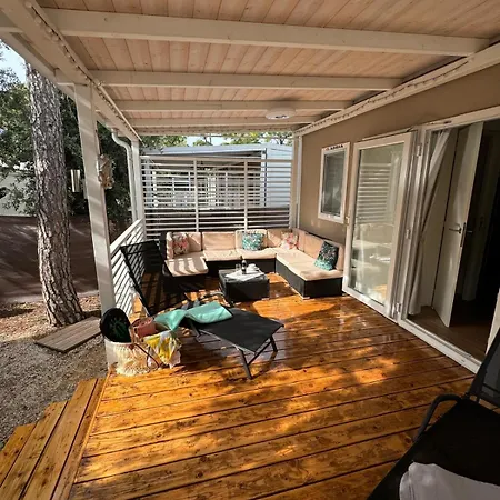 Mobile Nelly 787 Biograd Na Moru