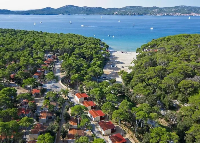 캠프장 Mobile Nelly 787 비오그라드나모루