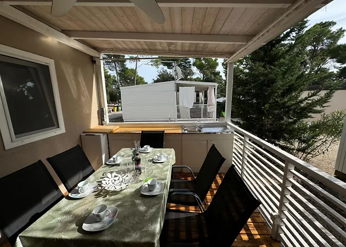 캠프장 Mobile Nelly 787