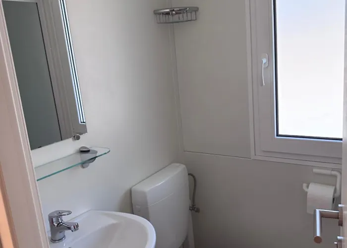 캠프장 Mobile Nelly 787 비오그라드나모루