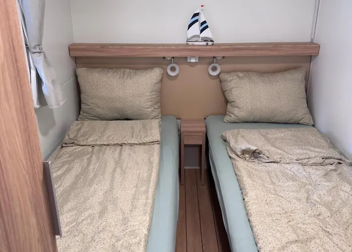 캠프장 Mobile Nelly 787 비오그라드나모루