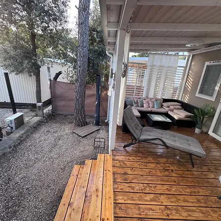 Campeggio Mobile Nelly 787